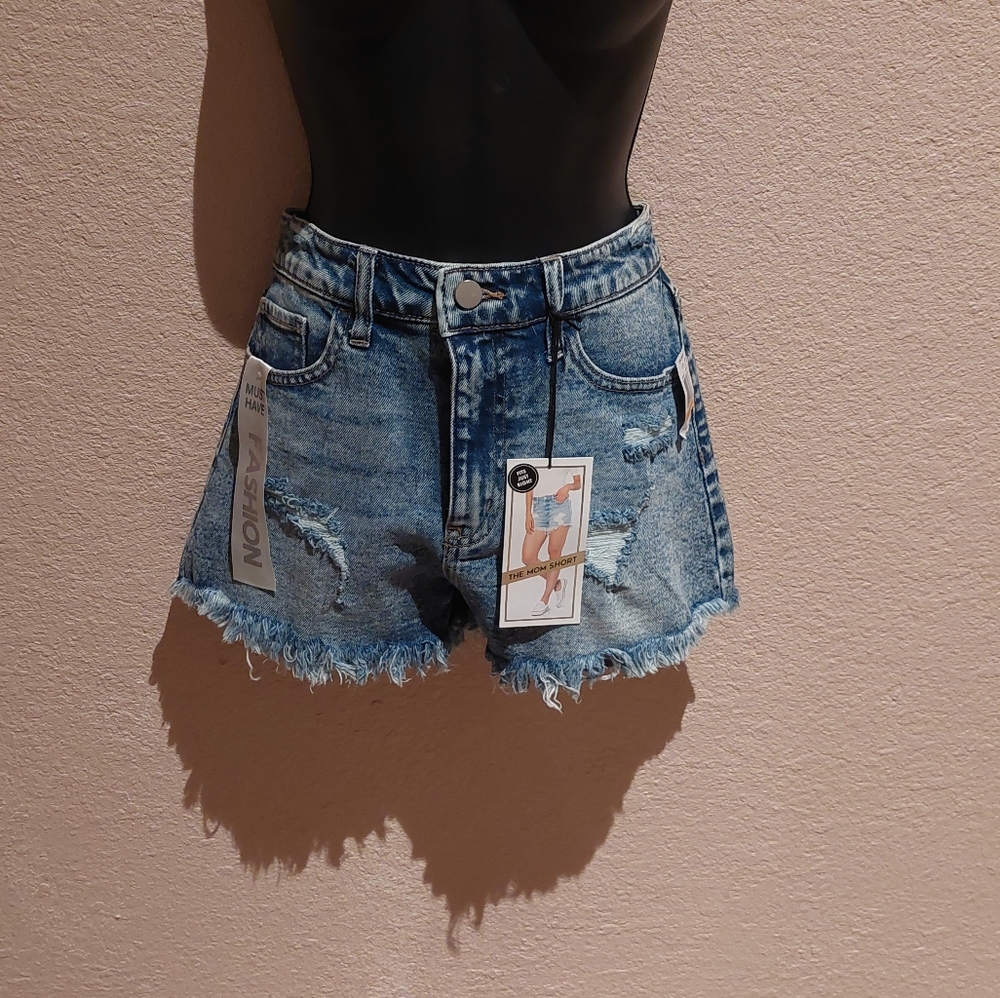 Cute Jean shorts